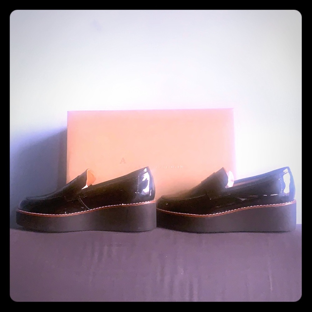 Anthropologie // Ilana Platform Loafers in Black